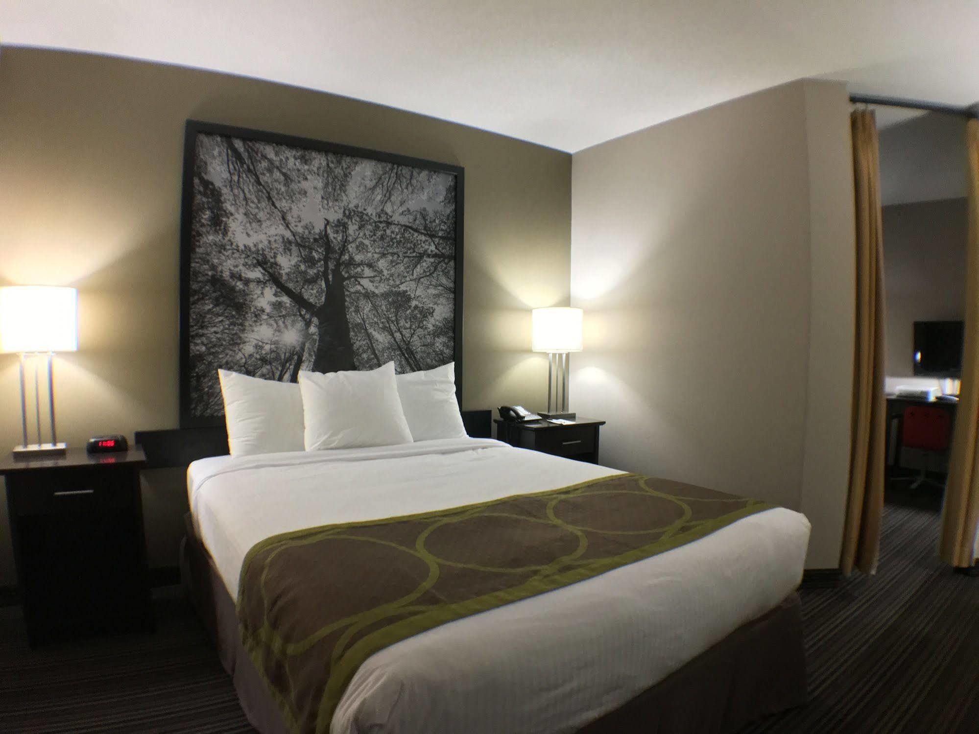 Super 8 By Wyndham Kapuskasing Hotel Ngoại thất bức ảnh